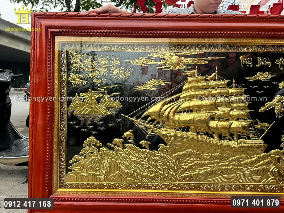 Khung tranh bằng gỗ tự nhi&ecirc;n chắc chắn